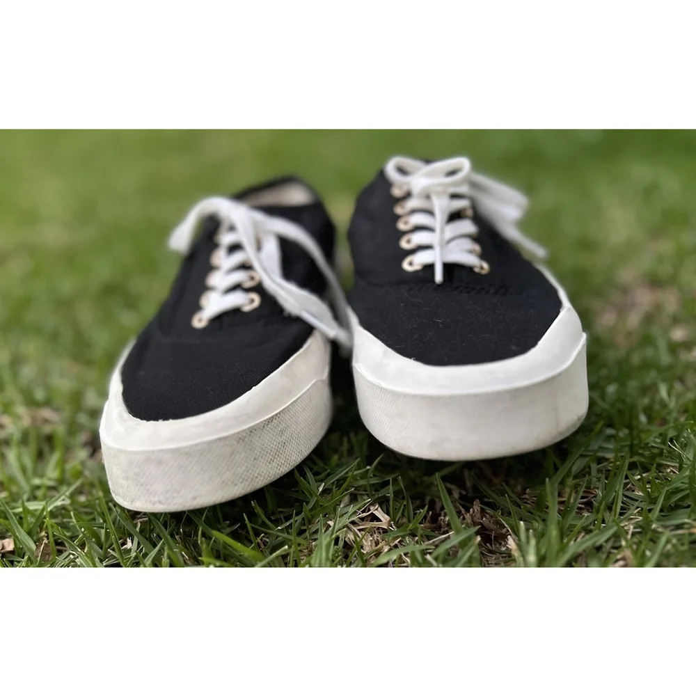 Maison Kitsune Black Low Top Canvas Lace Up Sneakers Men’s Size EU 40 US 8.5
